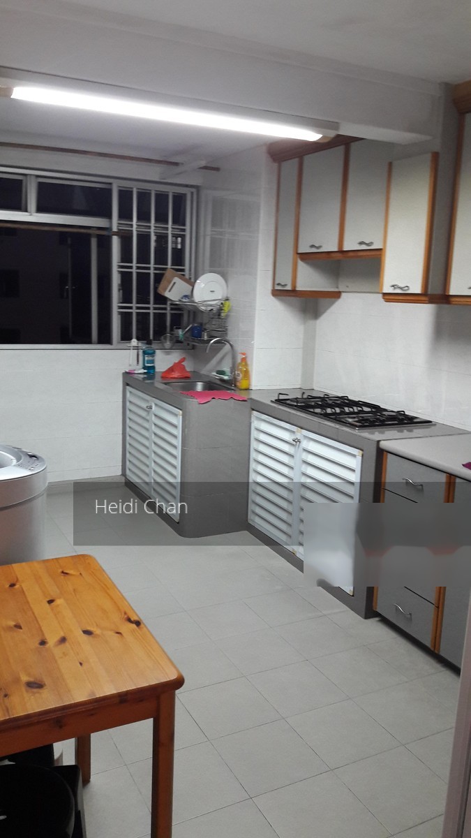 Blk 168 Stirling Road (Queenstown), HDB 3 Rooms #135274042